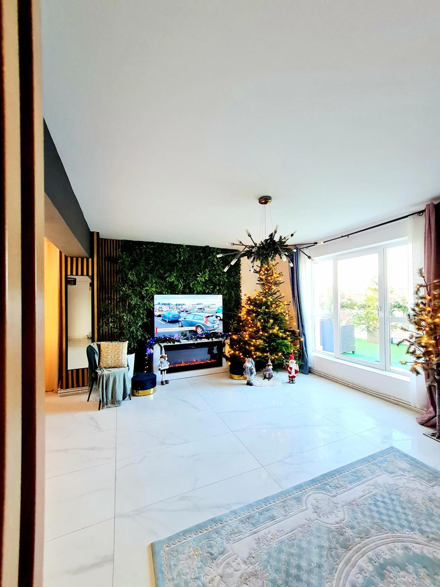 Penthouse View Aeroport Iasi Apartment Ngoại thất bức ảnh