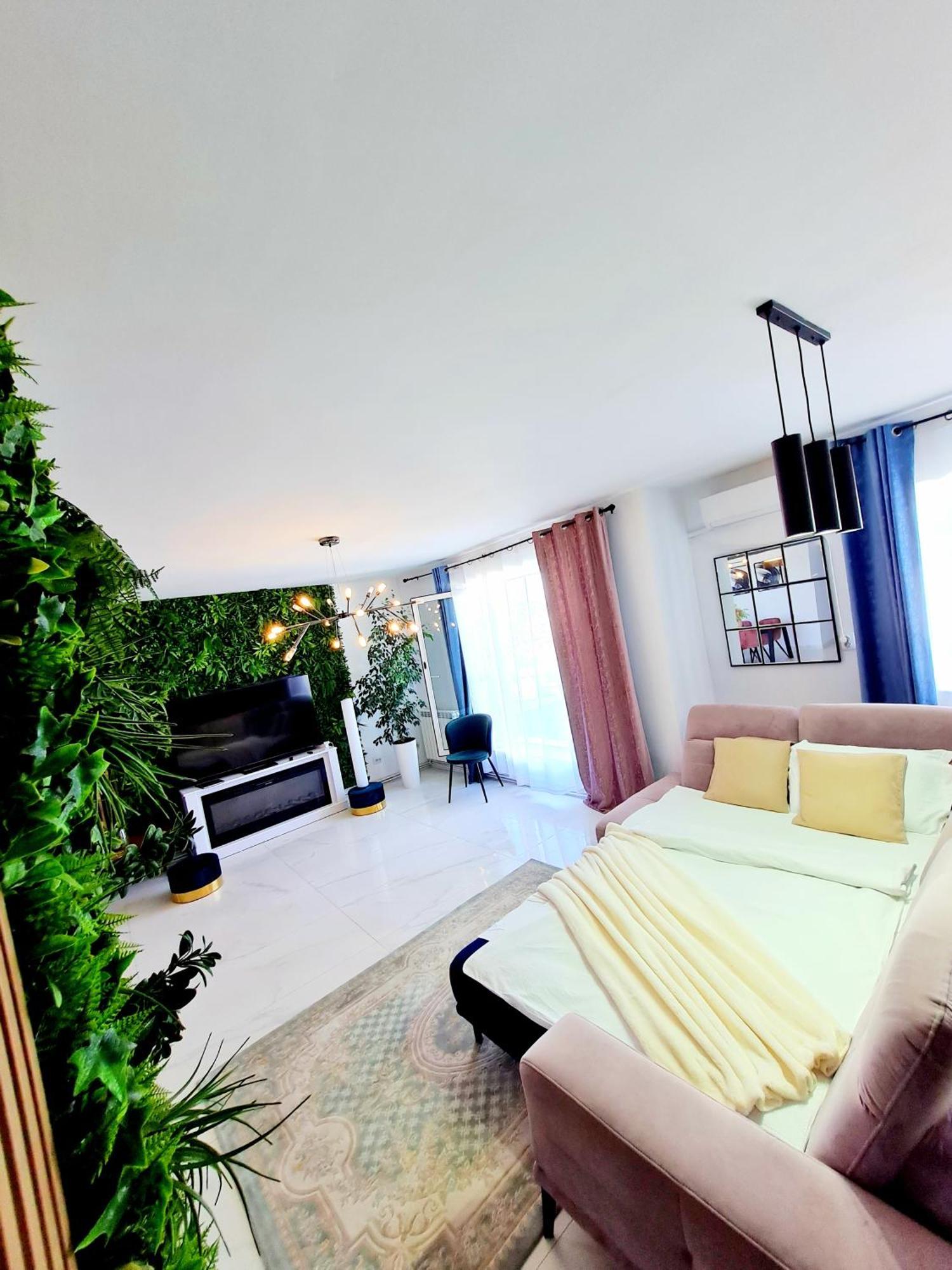 Penthouse View Aeroport Iasi Apartment Ngoại thất bức ảnh