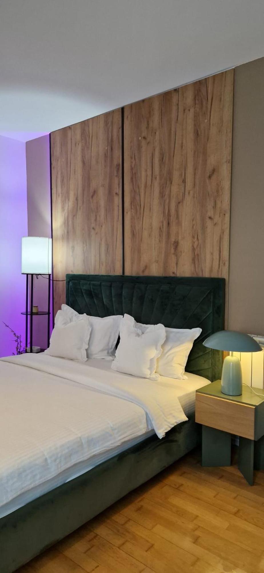 Penthouse View Aeroport Iasi Apartment Ngoại thất bức ảnh